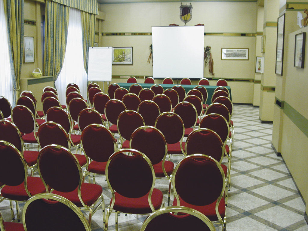 Tole Hotel Falco D'Oro מתקנים תמונה